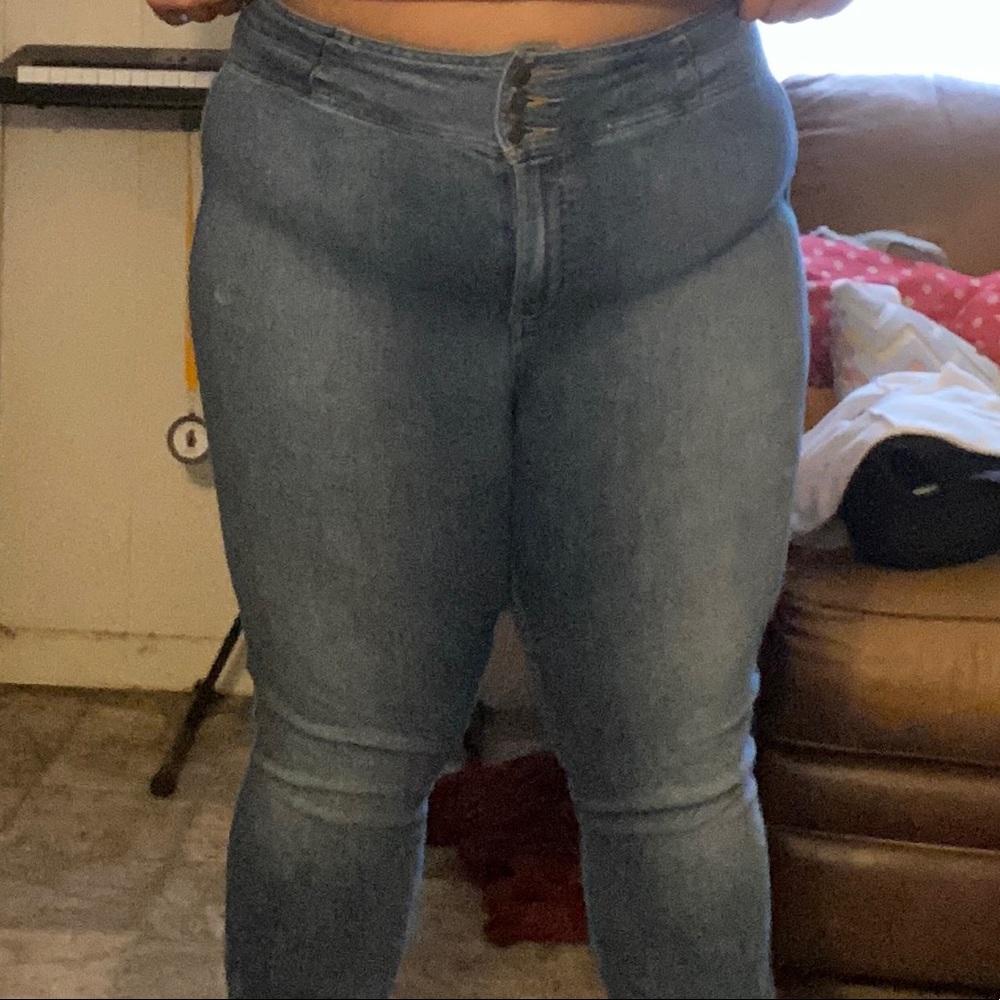 High Rise Medium Wash Skinny Jeans